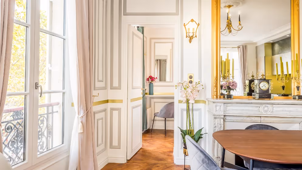 Le chambre 2 entree suite de luxe sebastopol I balcon