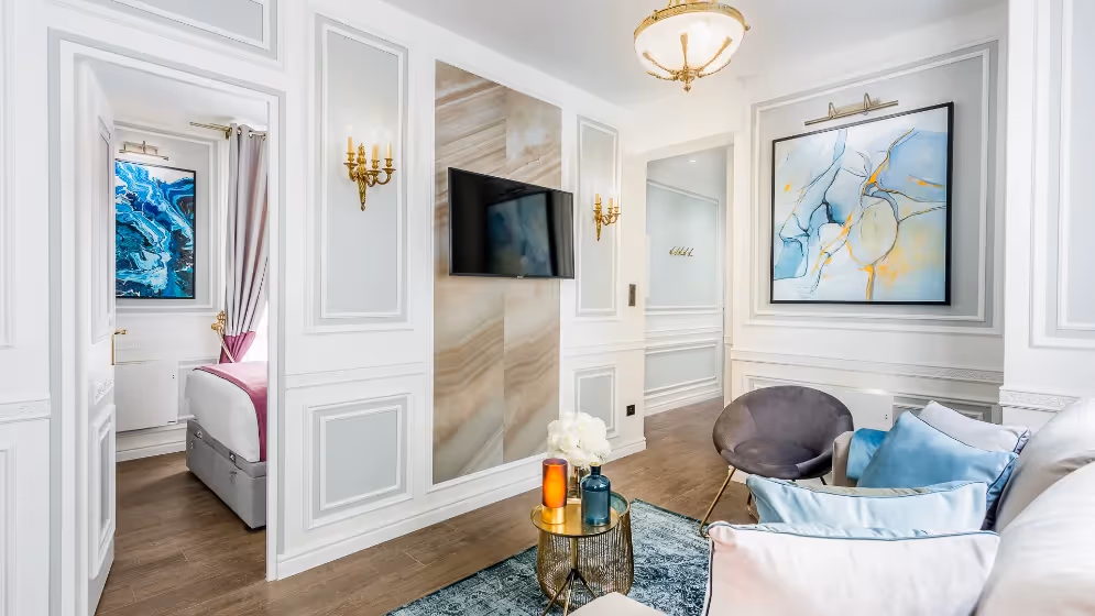 Le Salon room 2 luxury suite marcel II