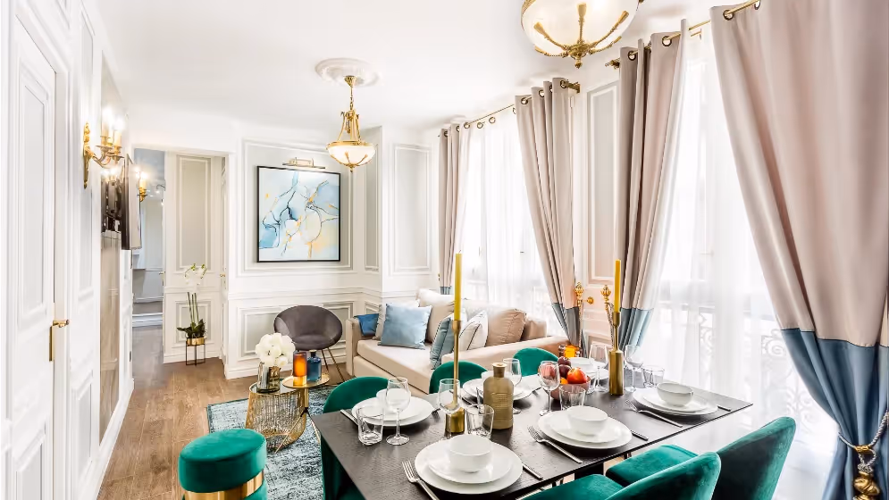 Le Table a manger salon suite de luxe marcel II