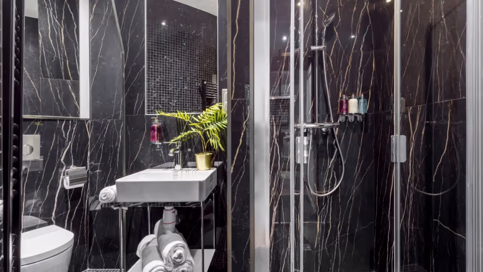 The 101 reaumur II luxury suite