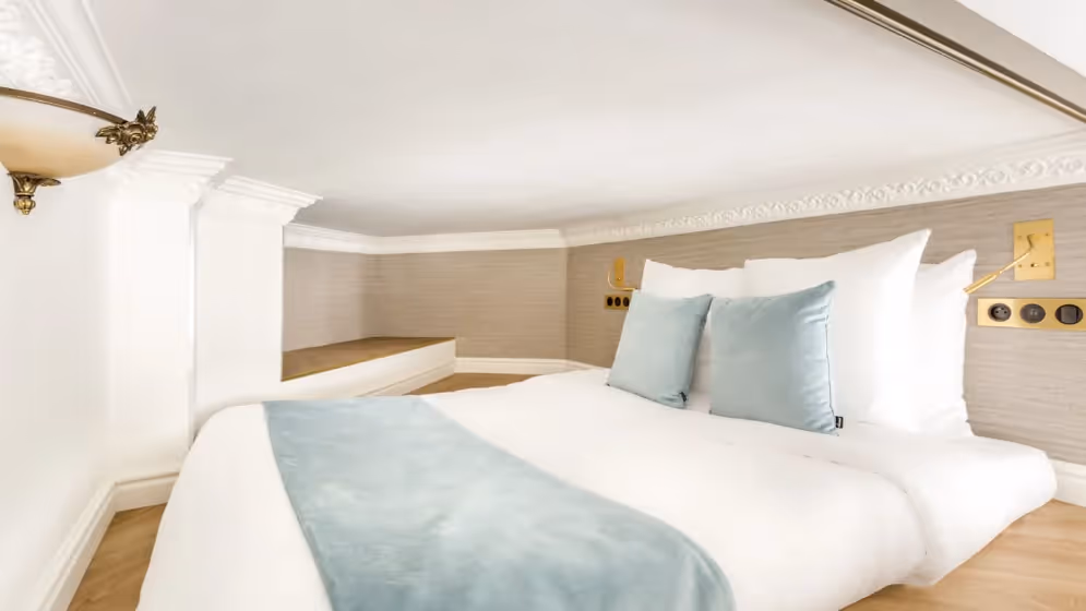 The Mezzanine luxury suite reaumur II