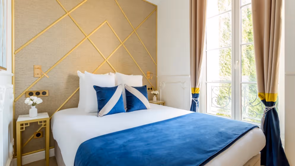 Room 1 luxury suite bac I