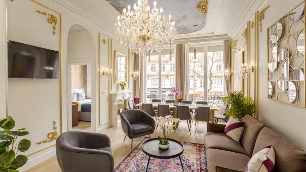 Le Salon min luxury suite marcel III