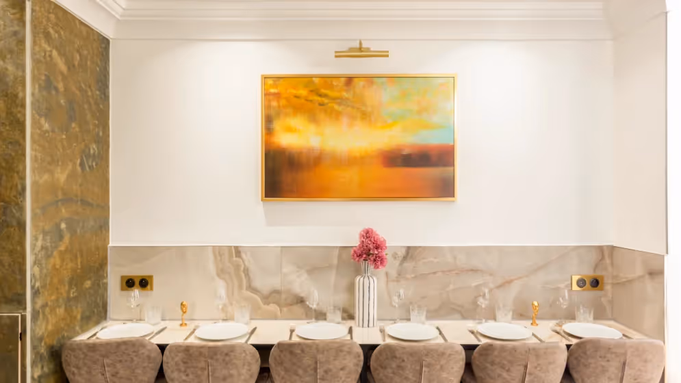 Le Table a manger suite de luxe rousseau