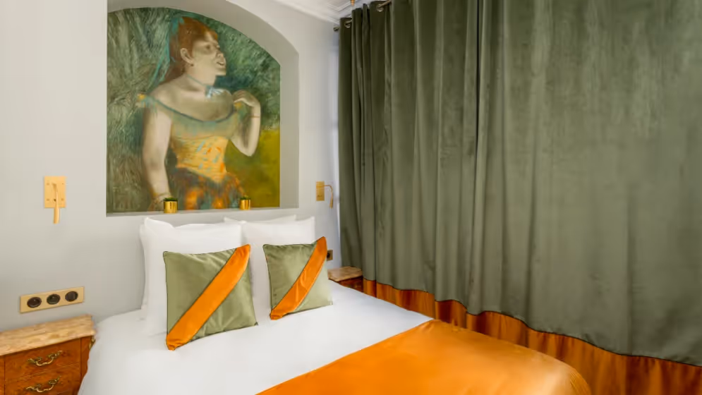 Le chambre 4 suite de luxe opera II