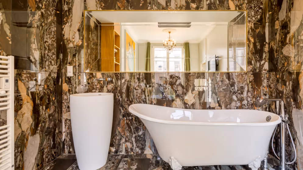 Le sdb Chambre master suite de luxe opera II