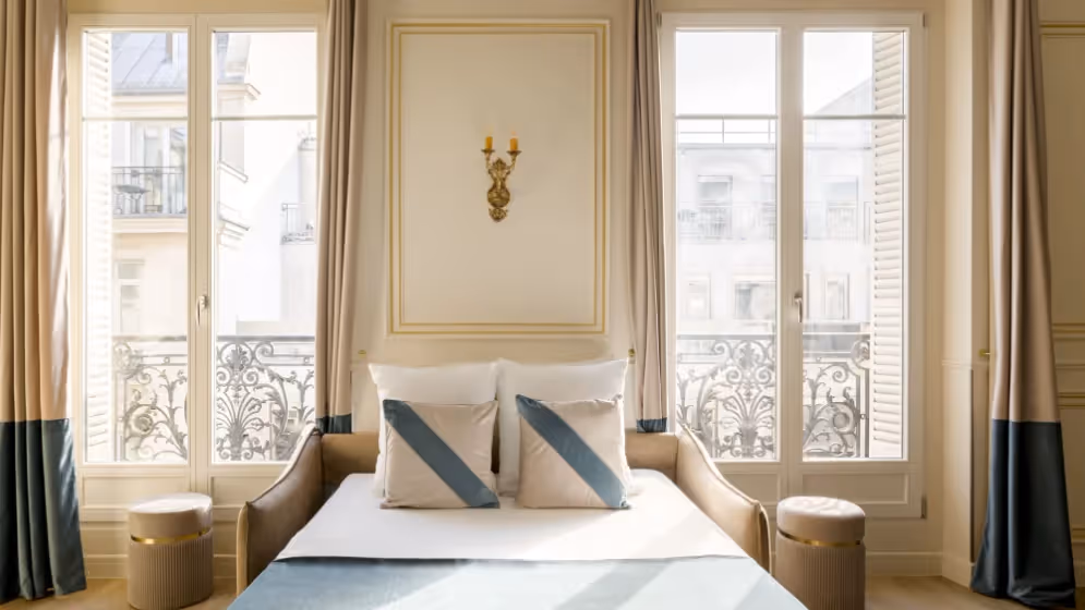 Le Canape Lit 1 suite de luxe opera II