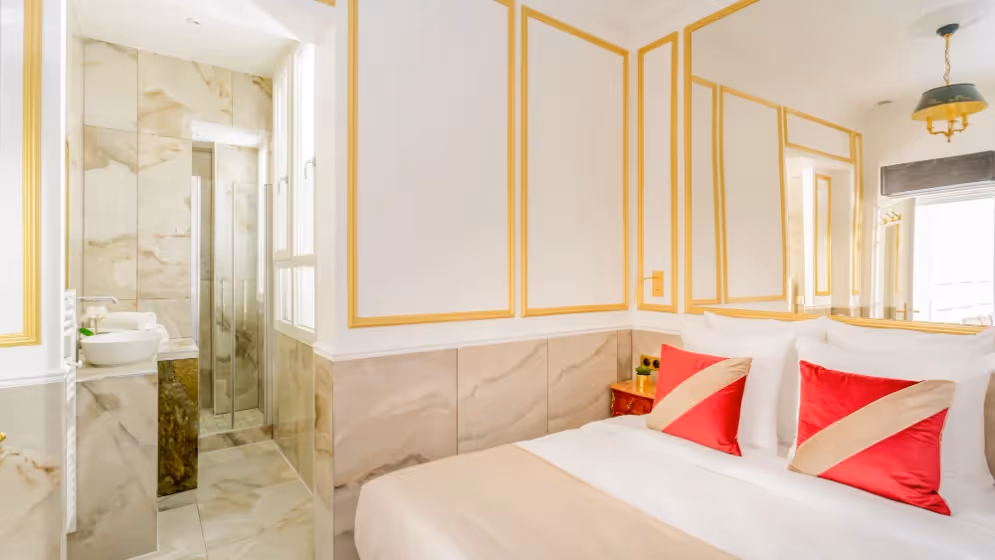 Le Chambre master suite signature opera I