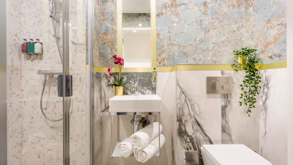 Le sdb suite de luxe aboukir VII