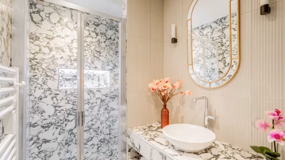 The 6 suite de luxe Volney II