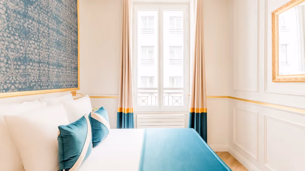 The Volney I room 2 luxury suite