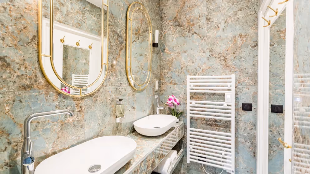 The Volney I luxury bathroom suite
