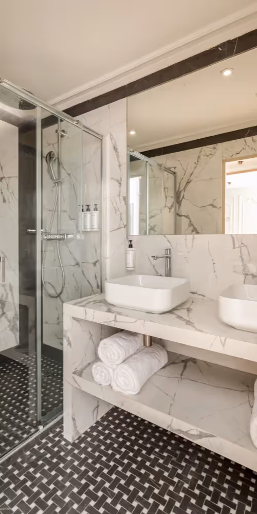 Salle de bain Chambre 1 Suite Signature Archives II
