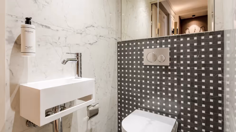 WC Suite Signature Archives II