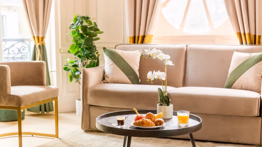 Le Petit dejeuner suite de luxe ours I