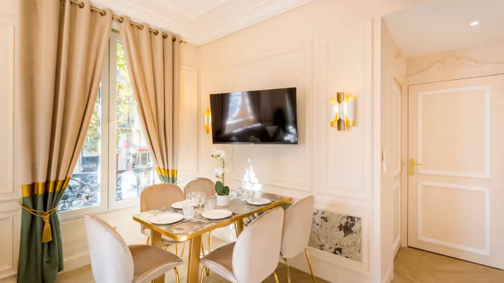 Le Table a manger suite de luxe ours I