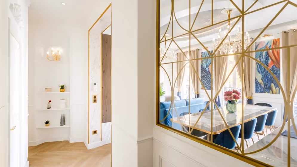 Le Entree suite de luxe republique balcon Vue republique