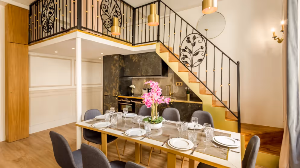 Le Table a manger suite de luxe florentin I