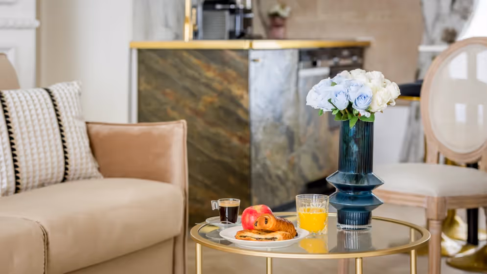 Le 19Table basse suite de luxe haussmann II