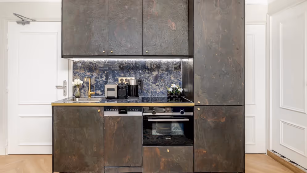Le Cuisine luxury suite rougemont I
