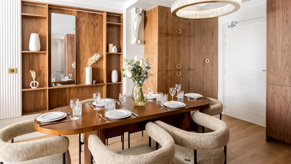 Le Salle a manger suite de luxe lenoir III
