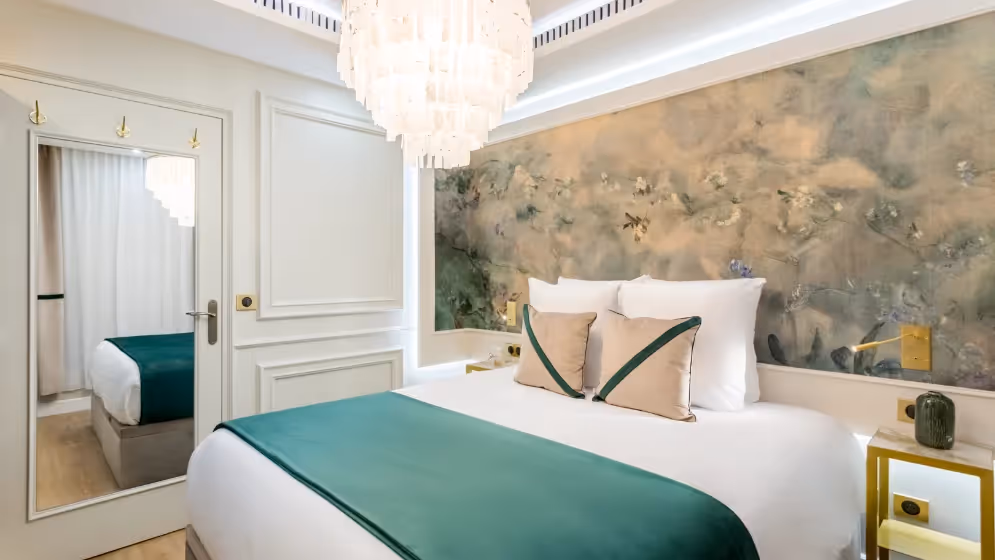 Le chambre 2 suite de luxe lenoir III