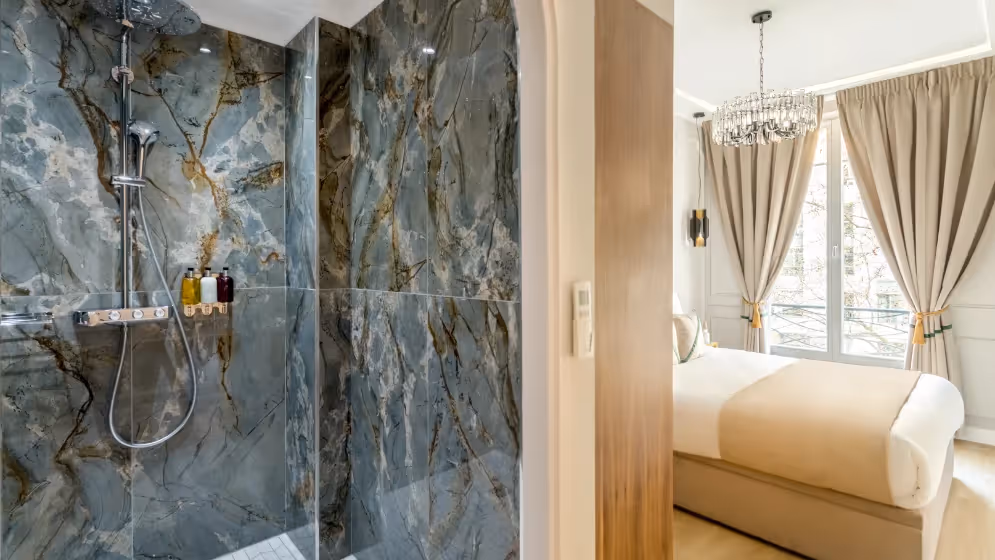 Le sdb5 chambre 5 suite signature kleber Vue paris