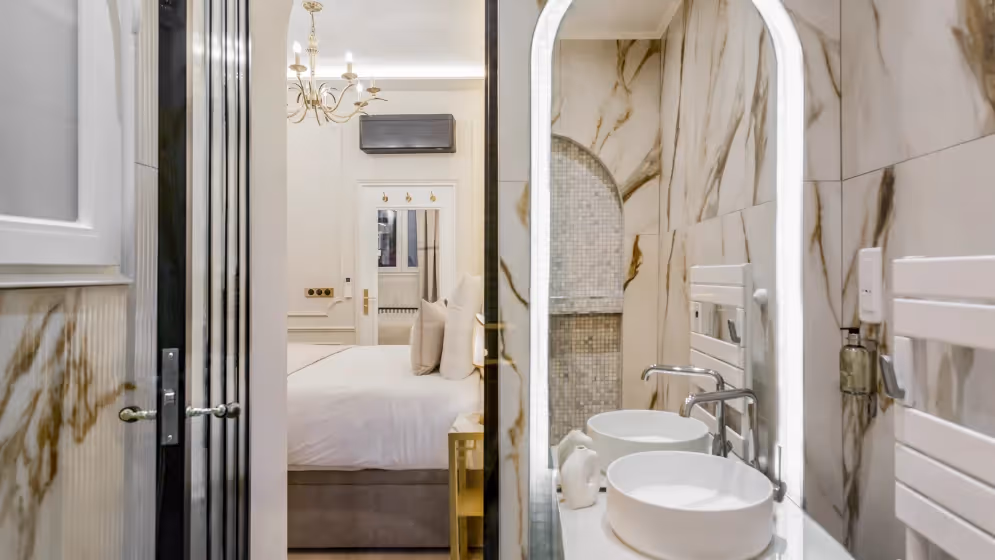 Le sdb4 suite signature kleber Vue paris