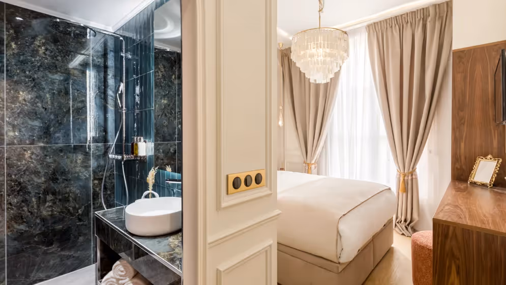 Le sdb suite signature kleber Vue paris