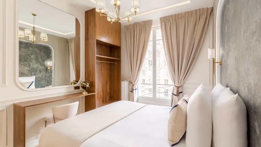Le chambre 1 suite signature kleber Vue paris
