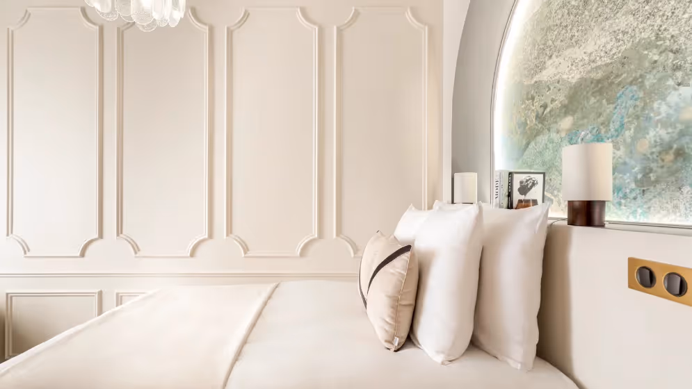 Le chambre 6 suite signature kleber Vue paris
