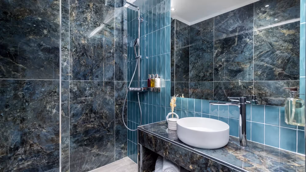 Le sdb chambre 2 suite signature kleber Vue paris