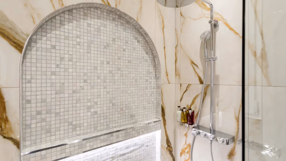 Le sdb4 room 4 suite signature kleber Vue paris