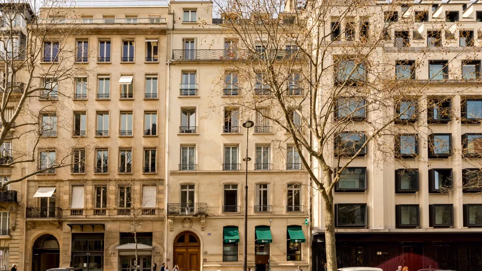 Le Exterieur suite signature kleber Vue paris