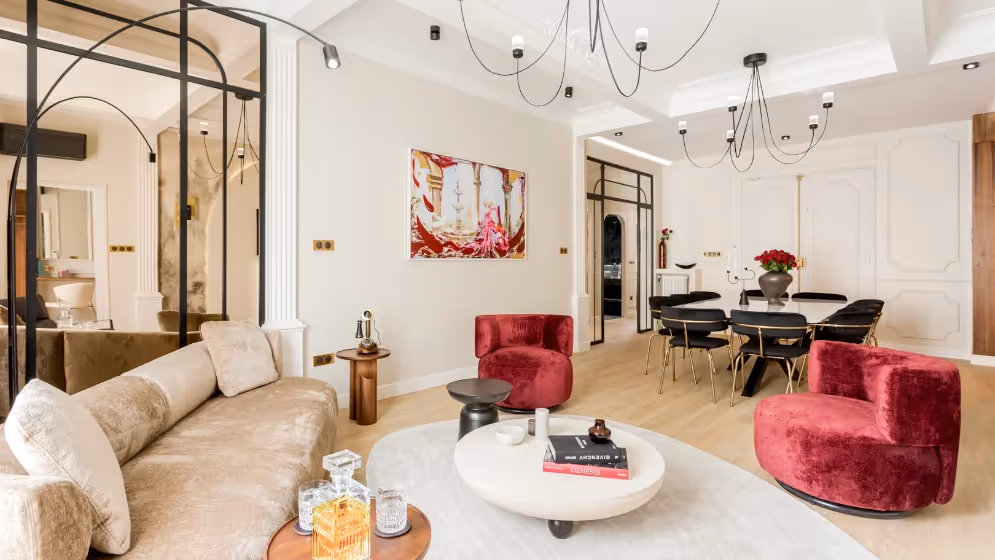 Le Salon suite signature kleber Vue paris