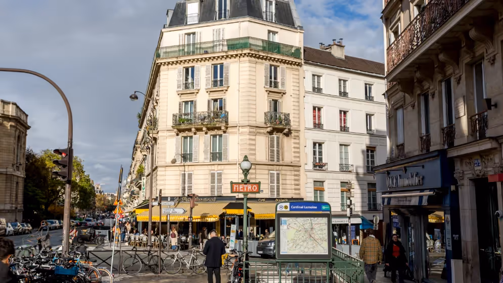 Le Exterieur luxury suite for bakers