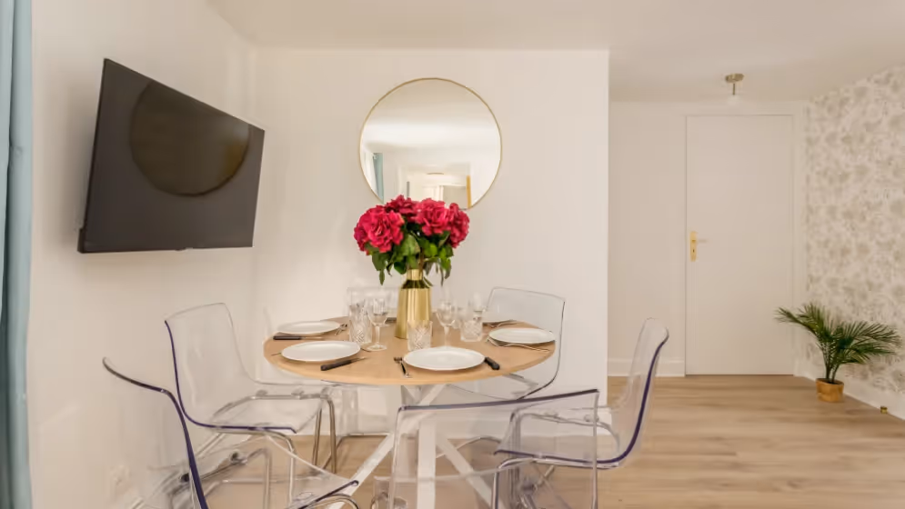 Le Table a manger Appartement cosy rIVoli