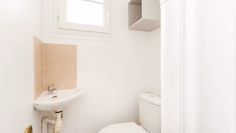 Le wc Appartement cosy caumartin I