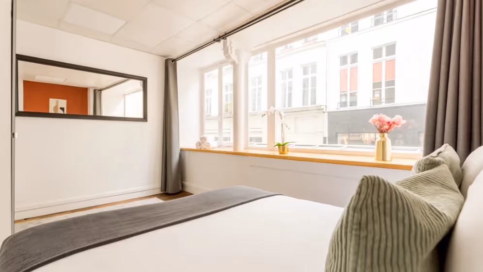 Le chambre 1 Appartement cosy clery