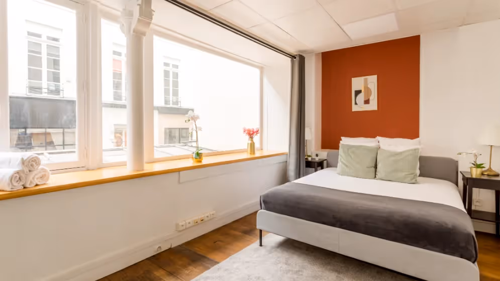 Le chambre 1 Appartement cosy clery