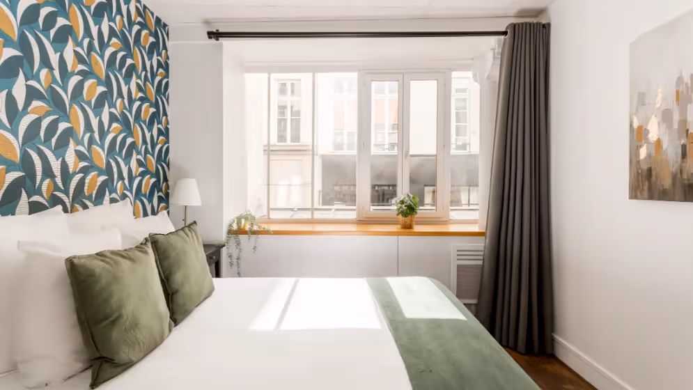 Le chambre 2 Appartement cosy clery