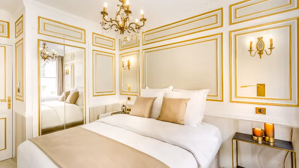 Le chambre 1 suite signature Valois Vue palais royal