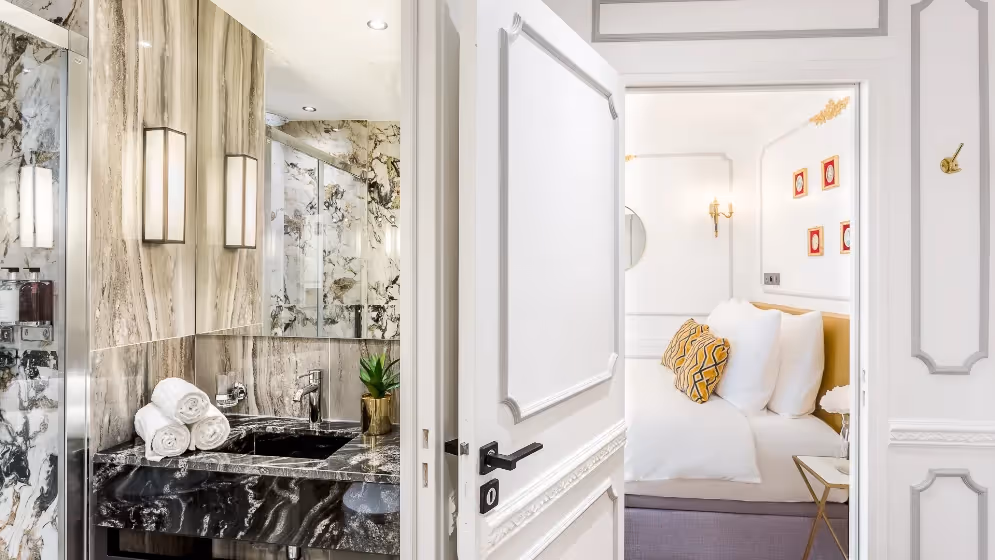 The room 2 plus bathroom luxury suite sebastopol II
