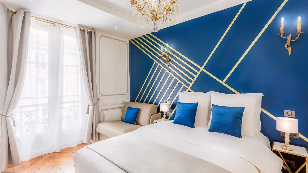 The room 1 master suite de luxe sebastopol II