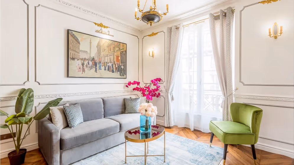 The sebastopol II luxury suite lounge