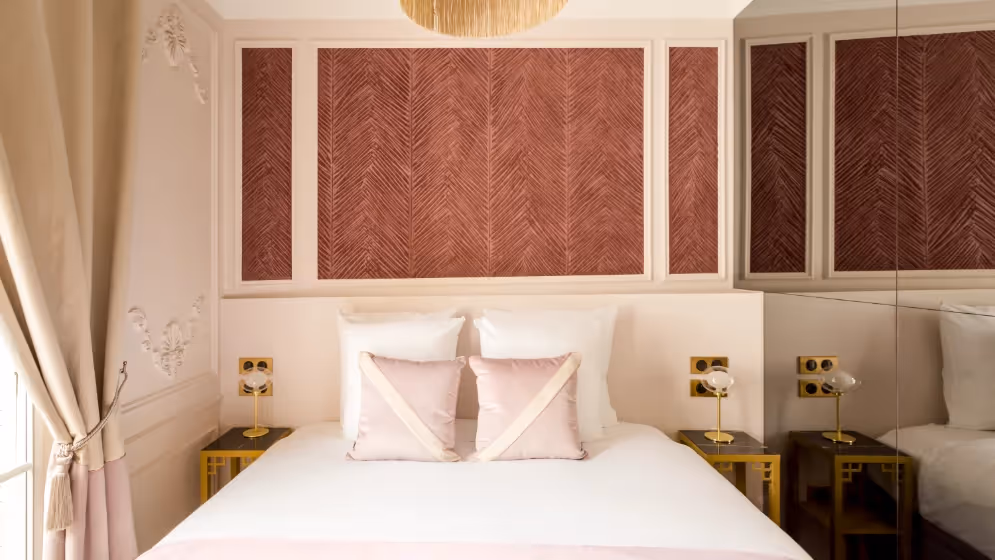 Le chambre 3 suite signature hoche balcon Vue tour eiffel