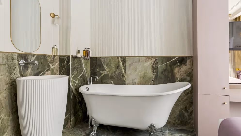 Le sdb chambre 3 suite de luxe palestro