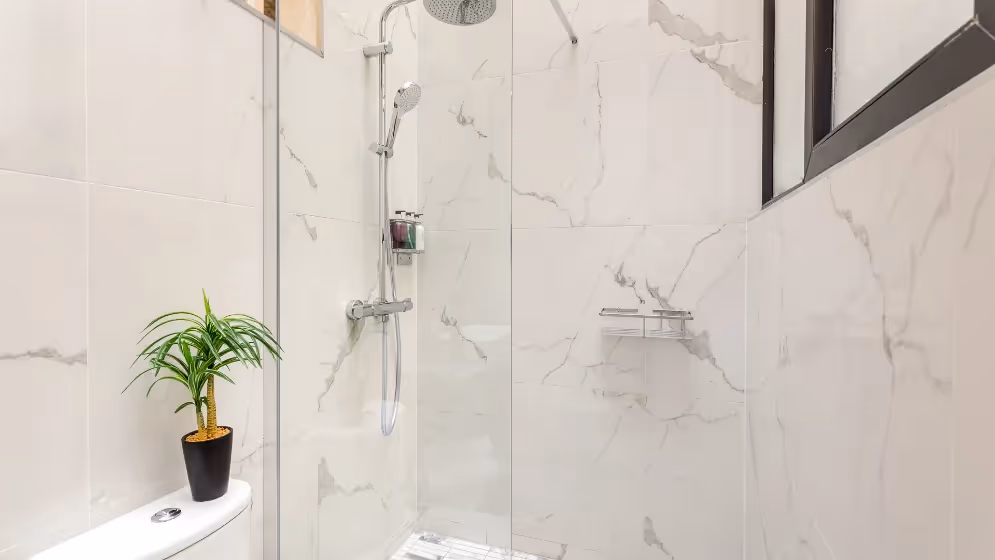 Abukir II luxury shower suite