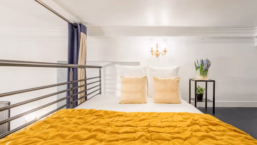 The aboukir II luxury mezzanine suite