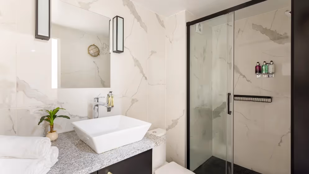 The aboukir II luxury wc suite